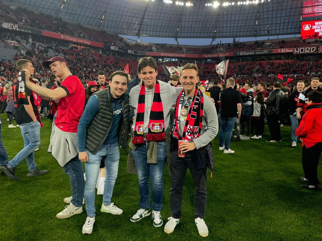 Max | Leverkusen